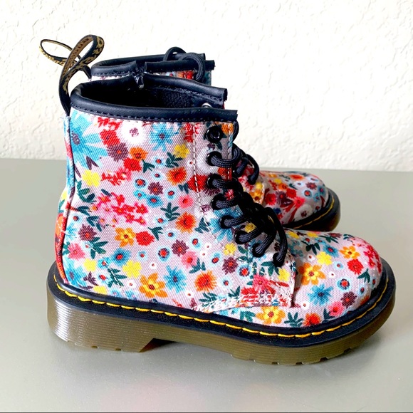 Dr. Martens | Shoes | Dr Martens Junior 46 Wanderflora Boots Sz 12 |  Poshmark